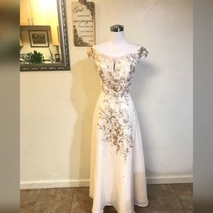 Filipiniana Off-Shoulder Cream Beige Long Gown